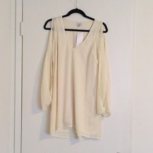 Tobi Cream Chiffon Shit Dress with open sleeves